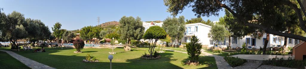 Club Mackerel Holiday Village Foca Exterior photo