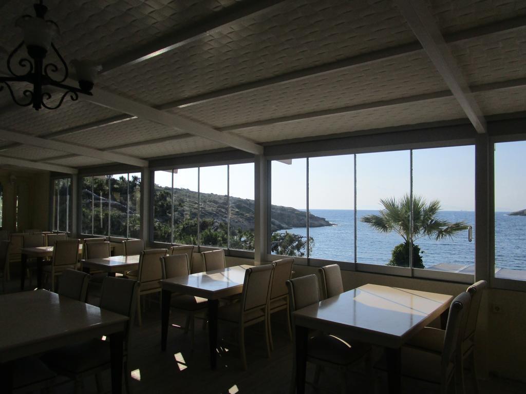 Club Mackerel Holiday Village Foca Exterior photo